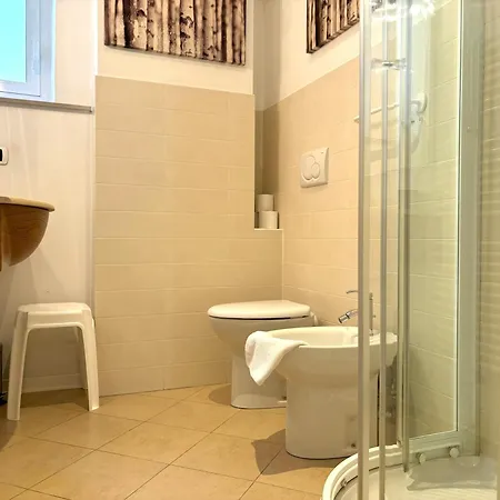 Flat Belpoggio 13 *