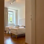 Flat Belpoggio 13 アパート トリエステ