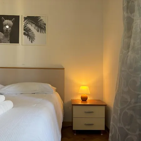 Flat Belpoggio 13 * ترييستي